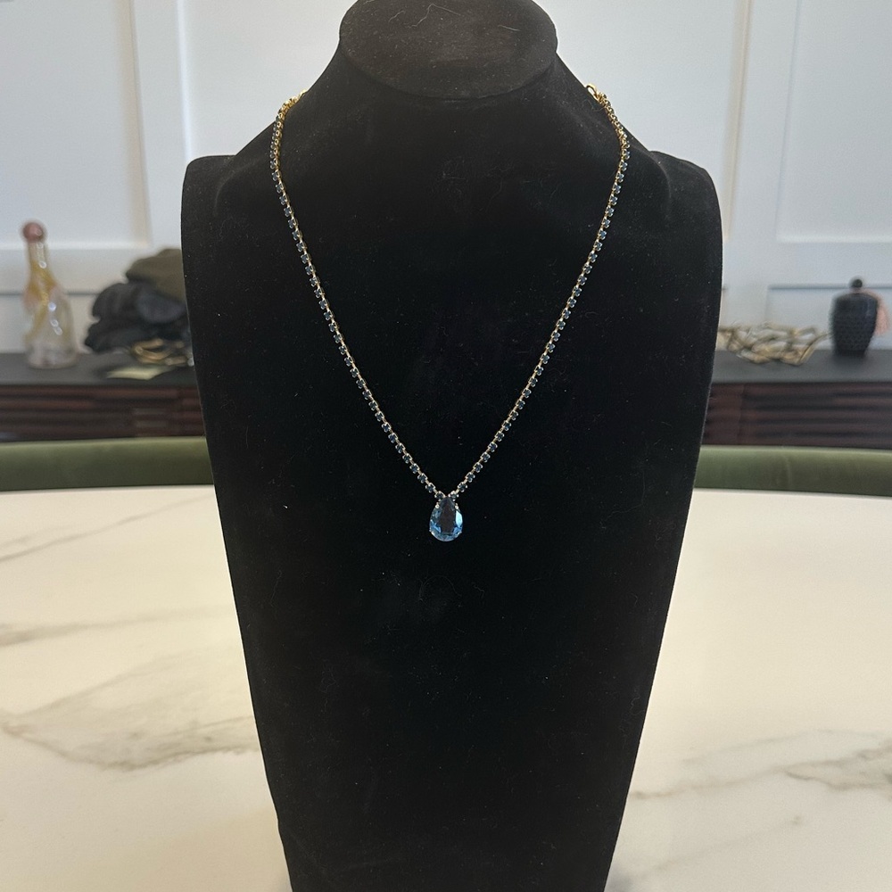 TOVA - Montana Blue Crystal Pendant Necklace on Crystal Chain in Gold Plating - Picture 2 of 14